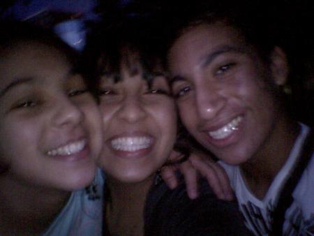 mOi, m@leKe et OuaLid